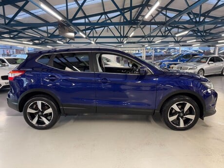 Nissan Qashqai 1.5 dCi N-Connecta 2WD Euro 6 (s/s) 5dr 10