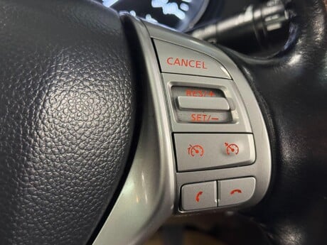 Nissan Qashqai 1.5 dCi N-Connecta 2WD Euro 6 (s/s) 5dr 50