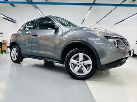 Nissan Juke 1.6 Visia Euro 5 5dr 3