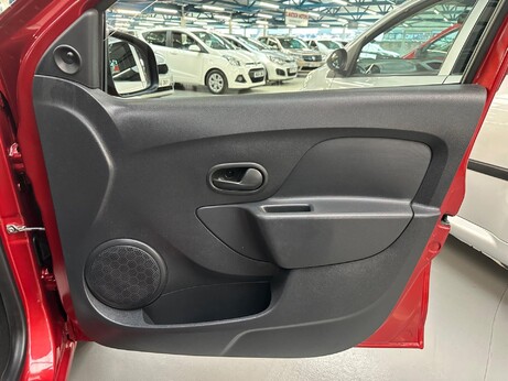 Dacia Sandero 1.2 Ambiance Euro 6 5dr 8