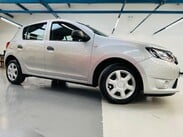 Dacia Sandero 1.2 Ambiance Euro 5 5dr 3