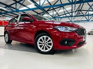 Fiat Tipo 1.4 MPI Easy Plus Euro 6 5dr 3