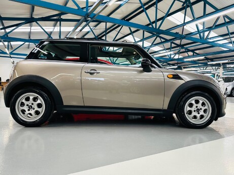 Mini Hatch 1.6 Cooper Euro 5 (s/s) 3dr 45