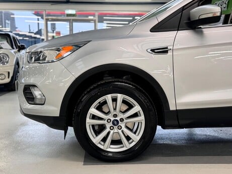 Ford Kuga 1.5 TDCi Zetec Euro 6 (s/s) 5dr 19