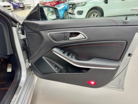 Mercedes-Benz CLA Class 2.1 CLA220d AMG Line Shooting Brake 7G-DCT Euro 6 (s/s) 5dr 22