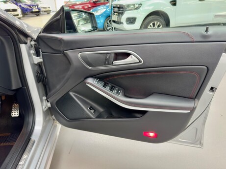 Mercedes-Benz CLA Class 2.1 CLA220d AMG Line Shooting Brake 7G-DCT Euro 6 (s/s) 5dr 18