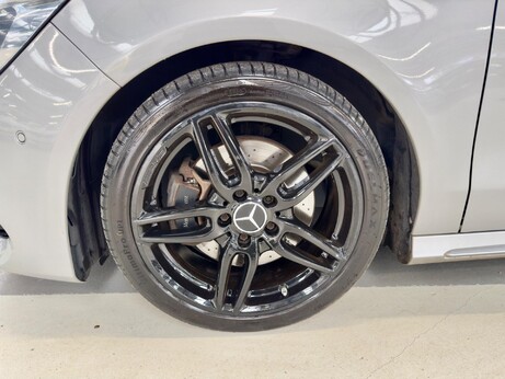 Mercedes-Benz CLA Class 2.1 CLA220d AMG Line Shooting Brake 7G-DCT Euro 6 (s/s) 5dr 36