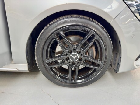 Mercedes-Benz CLA Class 2.1 CLA220d AMG Line Shooting Brake 7G-DCT Euro 6 (s/s) 5dr 43