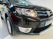 Dacia Sandero Stepway 0.9 TCe Laureate Euro 6 (s/s) 5dr 54