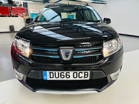 Dacia Sandero Stepway 0.9 TCe Laureate Euro 6 (s/s) 5dr 60