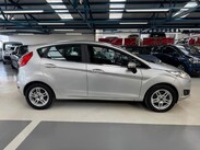 Ford Fiesta 1.25 Zetec Euro 5 5dr 3