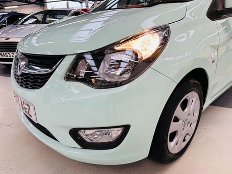 Vauxhall Viva 1.0i SE Euro 6 5dr 55