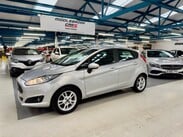 Ford Fiesta 1.25 Zetec Euro 5 5dr 3