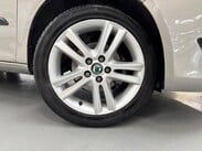 Skoda Fabia 1.2 SE Plus Euro 5 5dr 37