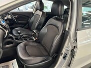 Hyundai ix35 1.7 CRDi SE Euro 5 (s/s) 5dr 56