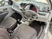 Nissan Pixo 1.0 n-tec Euro 5 5dr 9