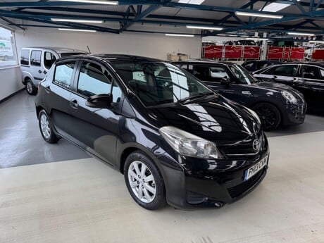 Toyota Yaris 1.33 Dual VVT-i TR Euro 5 5dr 2