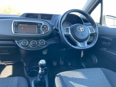 Toyota Yaris 1.33 Dual VVT-i TR Euro 5 5dr 18