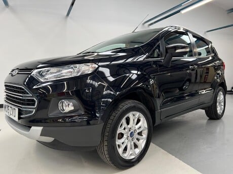 Ford Ecosport 1.5 TDCi Titanium 2WD Euro 5 5dr 4