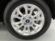 Ford Ecosport 1.5 TDCi Titanium 2WD Euro 5 5dr 25