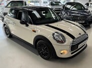 Mini Hatch 1.5 Cooper Auto Euro 6 (s/s) 3dr 1