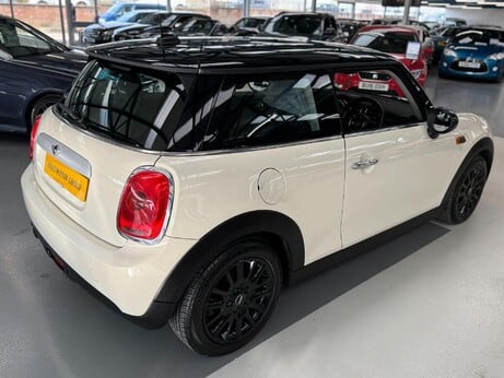 Mini Hatch 1.5 Cooper Auto Euro 6 (s/s) 3dr 14