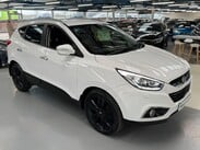 Hyundai ix35 2.0 CRDi Premium 4WD Euro 5 5dr 1