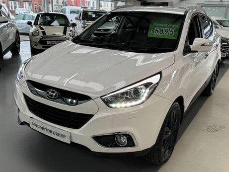 Hyundai ix35 2.0 CRDi Premium 4WD Euro 5 5dr 1