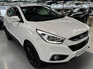 Hyundai ix35 2.0 CRDi Premium 4WD Euro 5 5dr 8