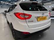 Hyundai ix35 2.0 CRDi Premium 4WD Euro 5 5dr 16