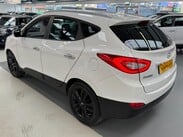 Hyundai ix35 2.0 CRDi Premium 4WD Euro 5 5dr 18