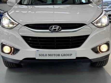 Hyundai ix35 2.0 CRDi Premium 4WD Euro 5 5dr 74