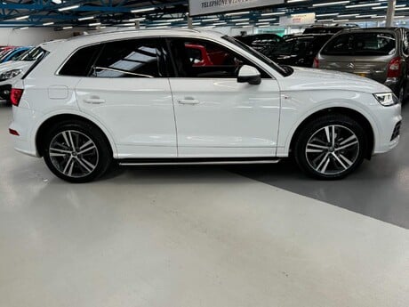 Audi Q5 2.0 TFSI S line S Tronic quattro Euro 6 (s/s) 5dr 10