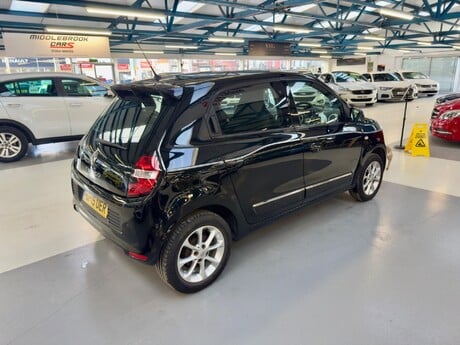 Renault Twingo 0.9 TCe ENERGY Dynamique Euro 6 (s/s) 5dr 11