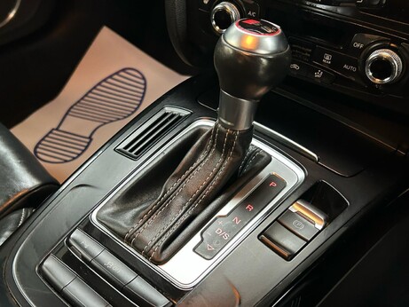 Audi S5 3.0 TFSI V6 Black Edition S Tronic quattro Euro 5 (s/s) 2dr 9