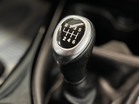 BMW 1 Series 1.5 118i Sport Euro 6 (s/s) 5dr 32