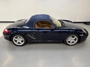 Porsche Boxster 2.7 987 2dr 37