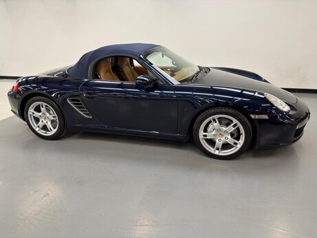 Porsche Boxster 2.7 987 2dr 35