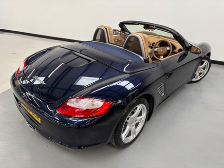 Porsche Boxster 2.7 987 2dr 32