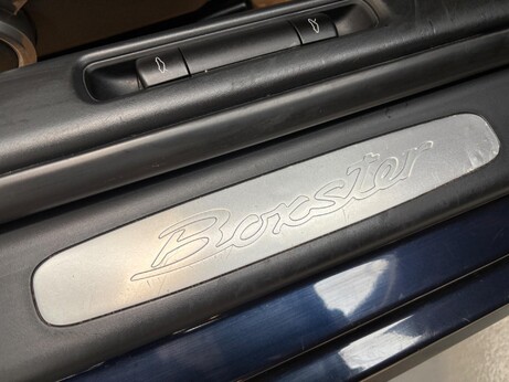 Porsche Boxster 2.7 987 2dr 57