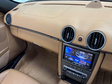 Porsche Boxster 2.7 987 2dr 69