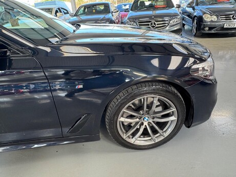 BMW 5 Series 2.0 520d M Sport Auto Euro 6 (s/s) 4dr 10