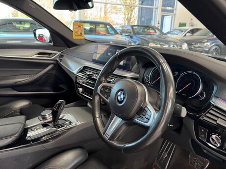 BMW 5 Series 2.0 520d M Sport Auto Euro 6 (s/s) 4dr 11