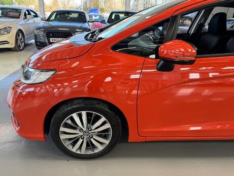 Honda Jazz 1.3 i-VTEC EX Navi CVT Euro 6 (s/s) 5dr 3