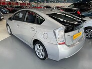 Toyota Prius 1.8 VVT-h T Spirit CVT Euro 5 (s/s) 5dr 2