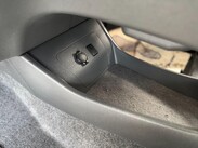 Toyota Prius 1.8 VVT-h T Spirit CVT Euro 5 (s/s) 5dr 66