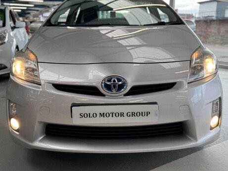 Toyota Prius 1.8 VVT-h T Spirit CVT Euro 5 (s/s) 5dr 74