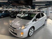 Toyota Prius 1.8 VVT-h T Spirit CVT Euro 5 (s/s) 5dr 90