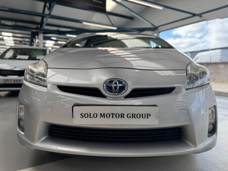 Toyota Prius 1.8 VVT-h T Spirit CVT Euro 5 (s/s) 5dr 3