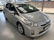 Toyota Prius 1.8 VVT-h T Spirit CVT Euro 5 (s/s) 5dr 8